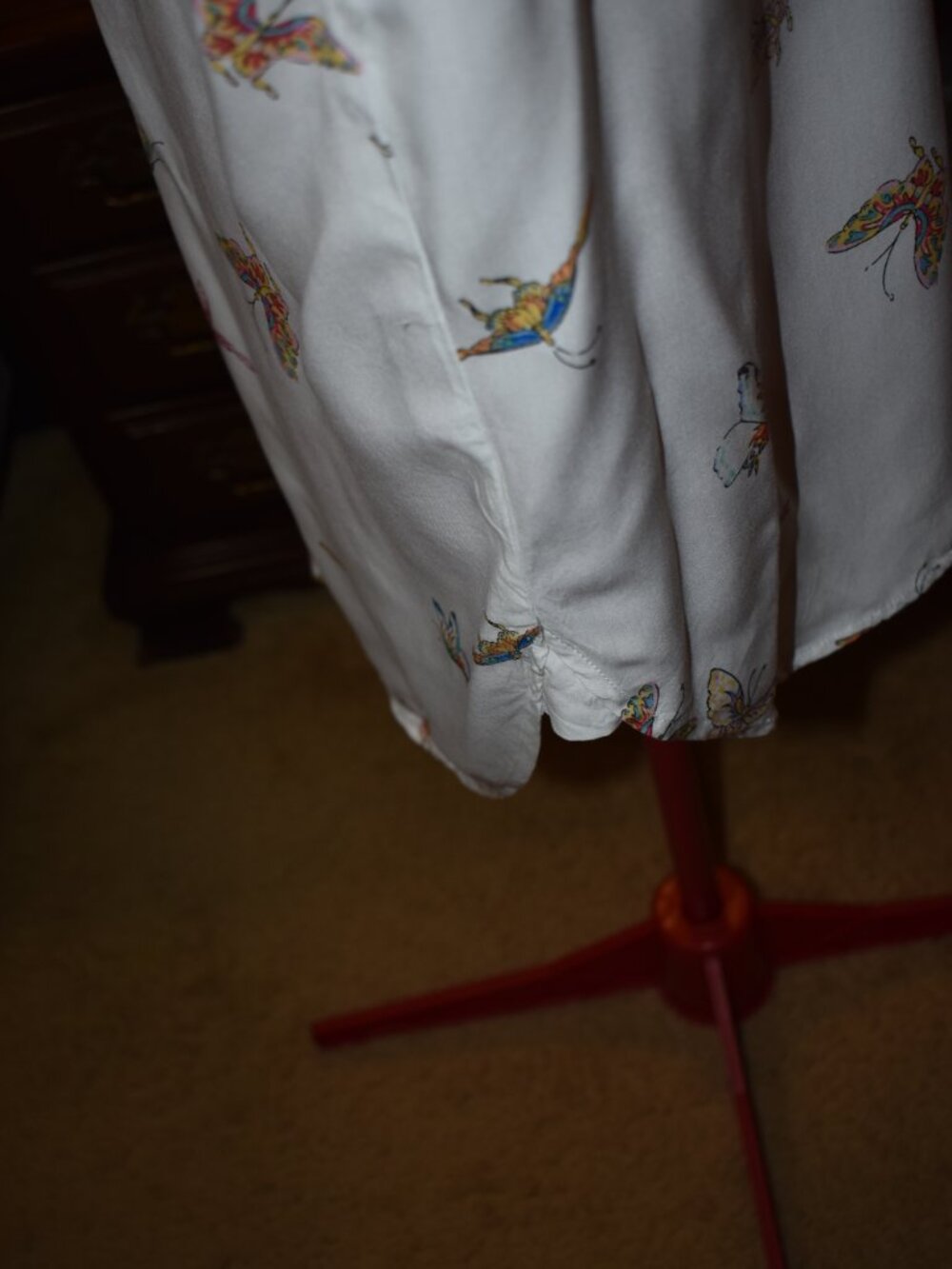 blouse - Picture 4 of 7